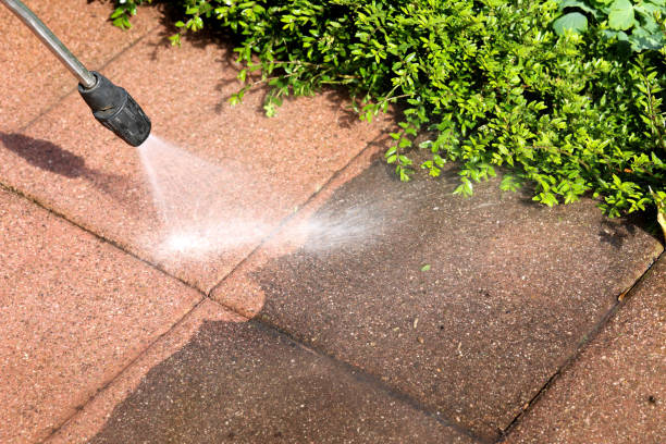 Why Choose Our Certified Pressure Washing Experts for Your Project Needs in Lake Of The Woods, AZ?